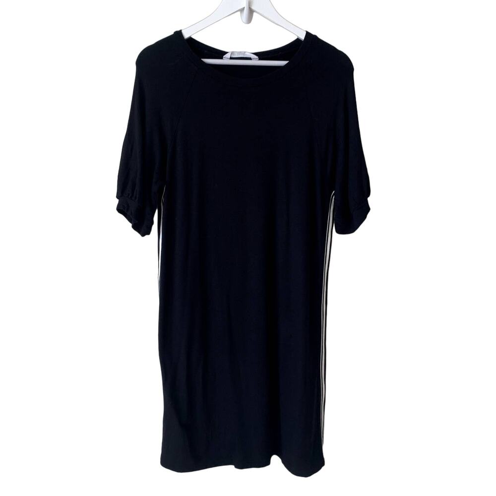 BB Dakota Dress Size M Black StitchFix T-Shirt Stripe Stretch Jersey Knit Sporty